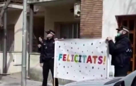 La Policia Local ha felicitat prop de 200 aniversaris