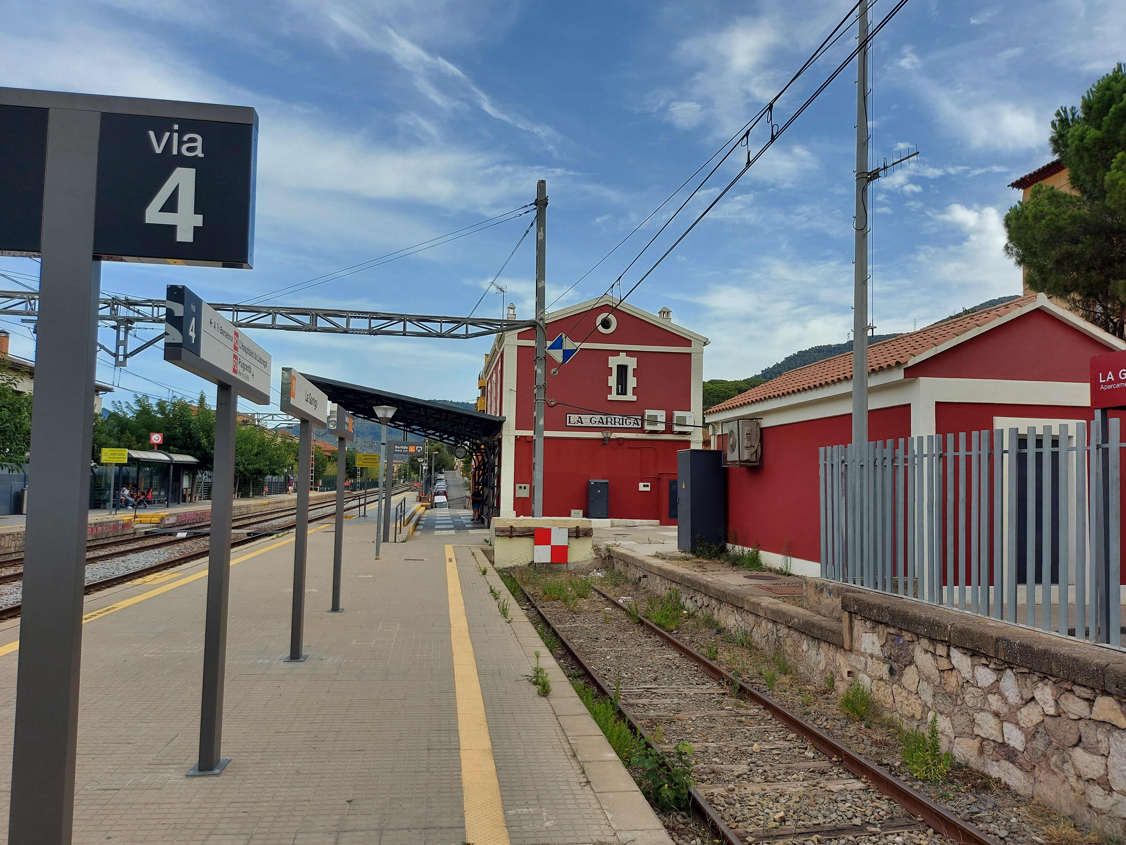 Canvi d'horaris per la baixa de la via 4 de tren