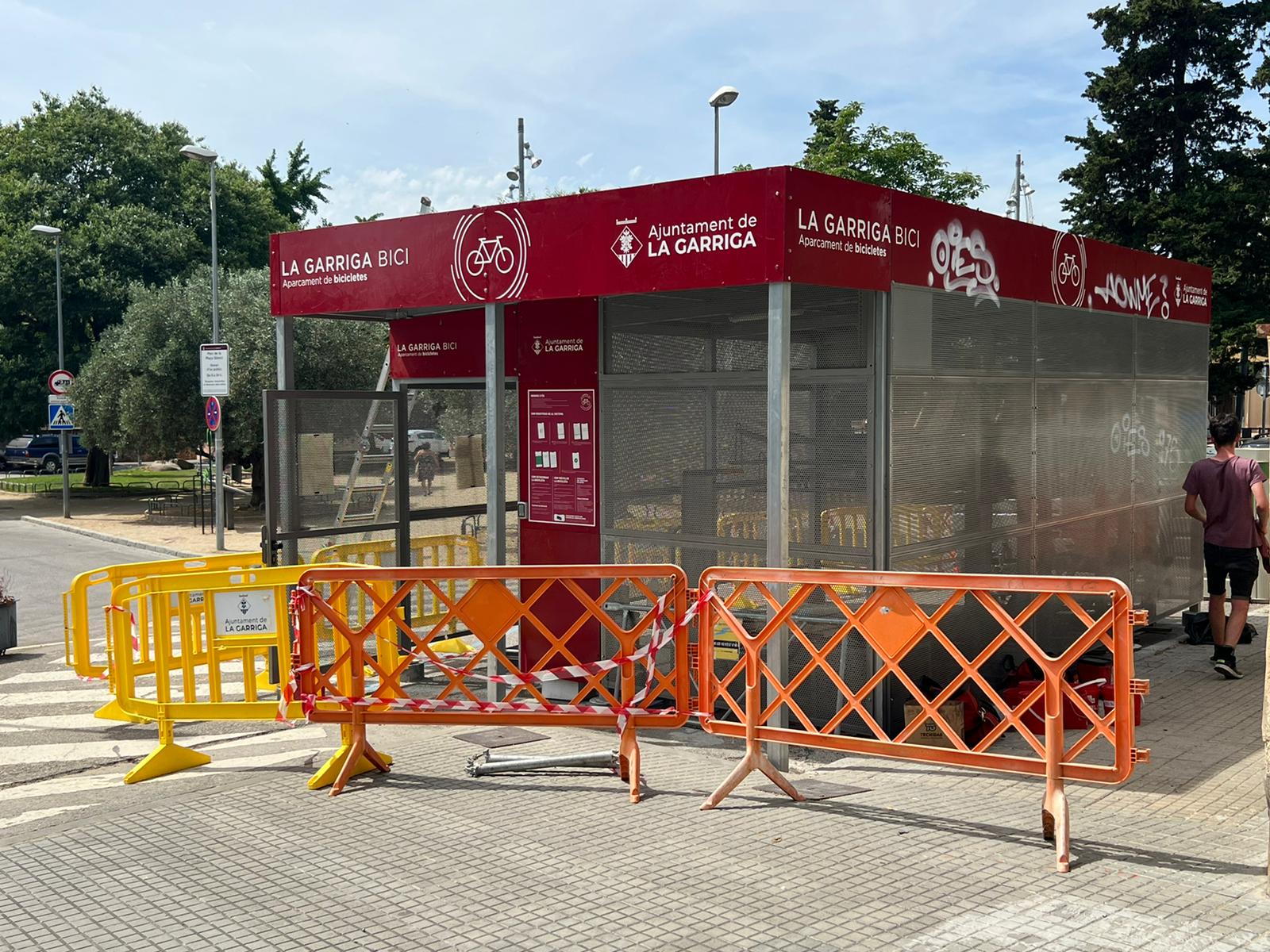 L'aparcament segur per a bicicletes canvia d'ubicació