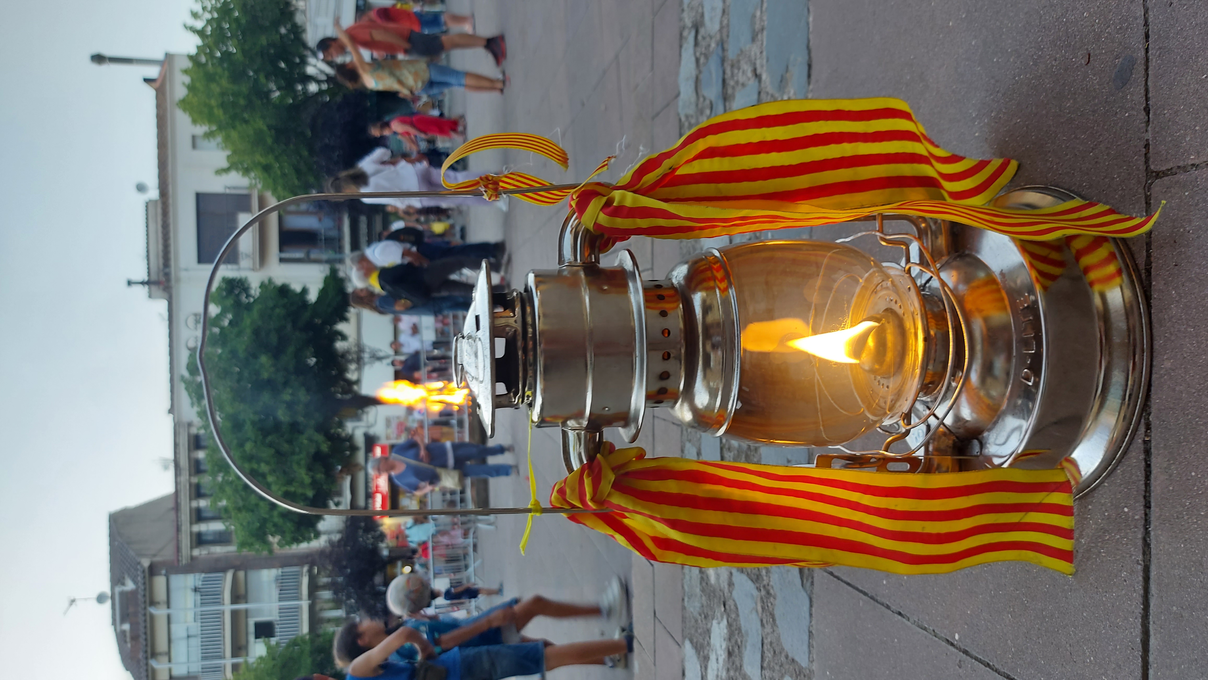 Arribada de la Flama del Canigó a la Garriga