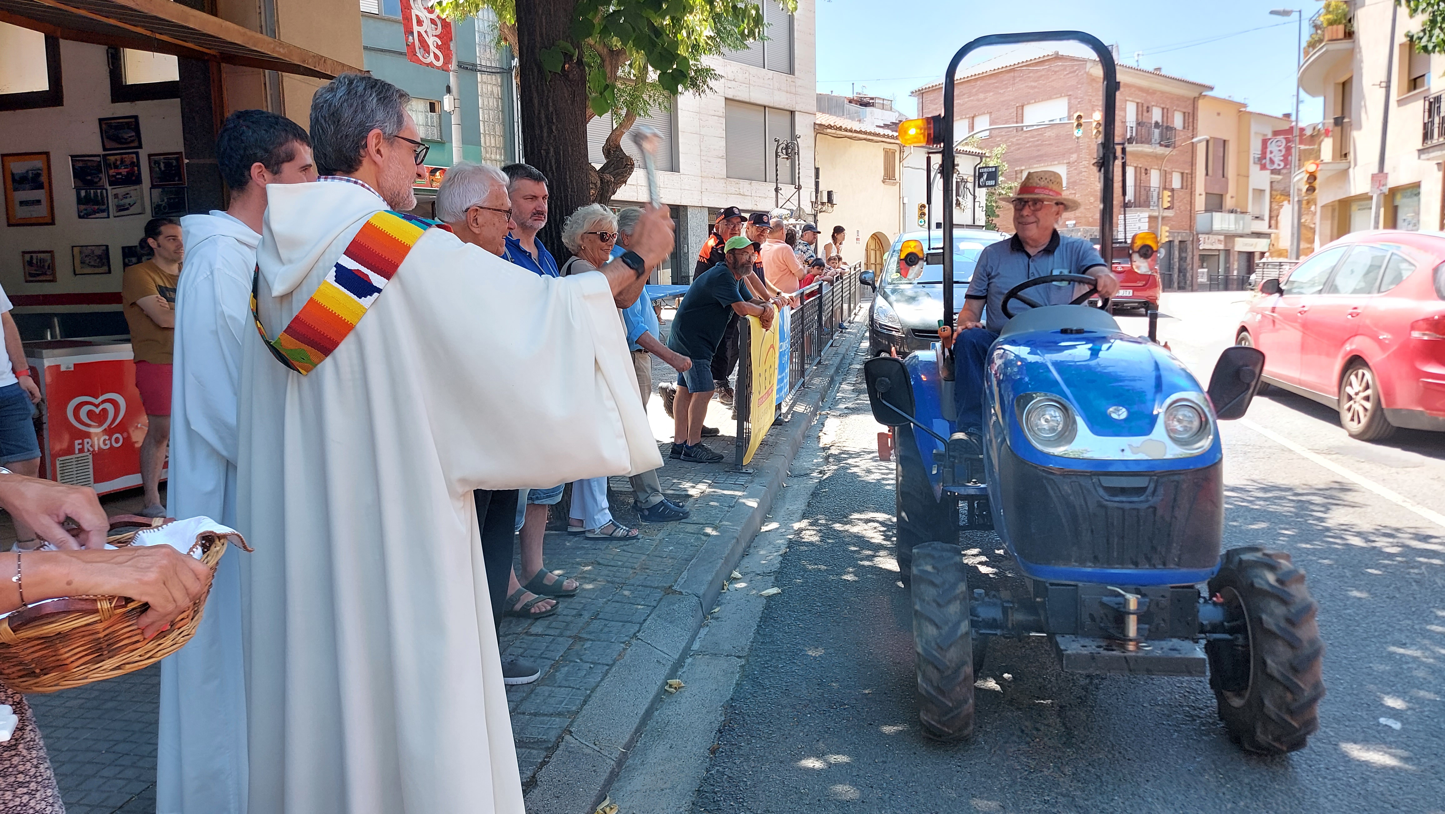 El barri de Dalt celebra Sant Cristòfol